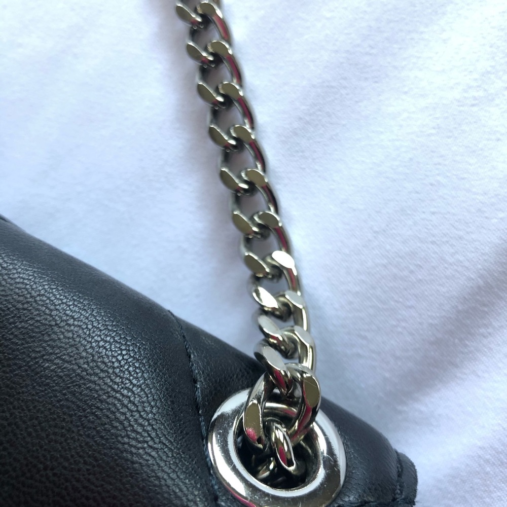 Michael Kors Handbag - Picture 5 of 8